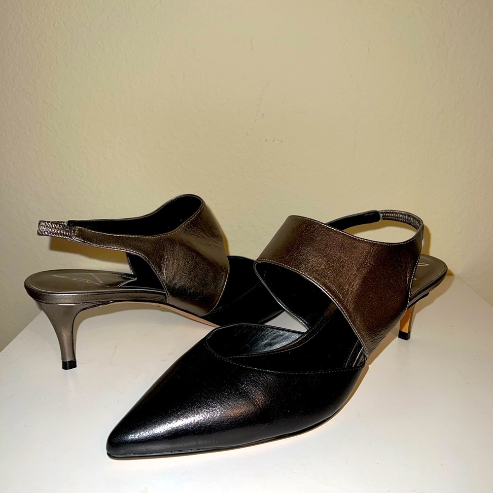 Brian Atwood black/gray metallic leather kitten heel Slingback shoes Sz 10 - Picture 1 of 8
